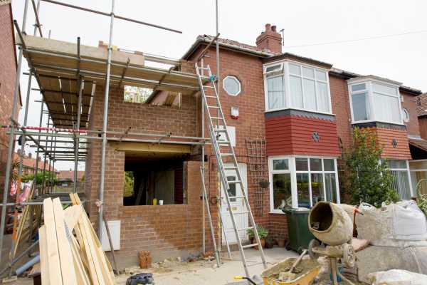 How Do Construction Methods Affect Party Wall Requirements? A Homeowner’s Guide 4 Frequently Asked Questions Woking